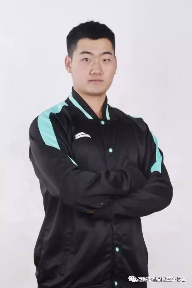 哪里能找到一对一的篮球训练指导_1